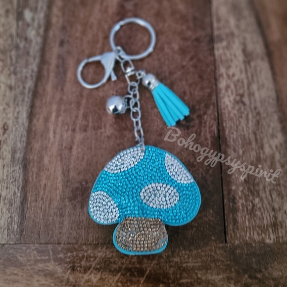 🍄Mushroom Crystal Rhinestone Keychain Bag Charm With Blue Tassel - Picture 8 of 11